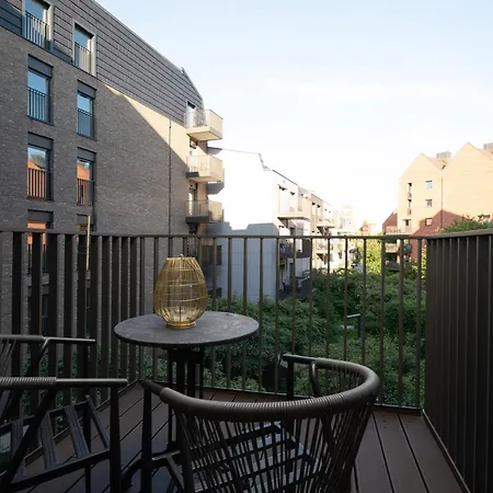 Elegancki 3city Blisko Rzeki W Gdańsku By Renters Gdańsk