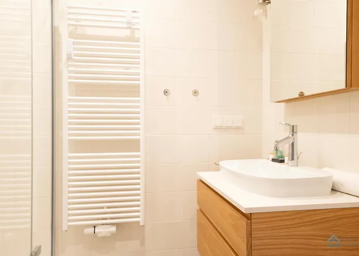 Elegancki 3city Blisko Rzeki W Gdansku By Renters شقة *